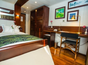 RV Indochine II Cruise 