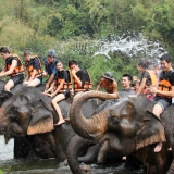 Center Thailand Tour 6 days: History & Iconic Sights