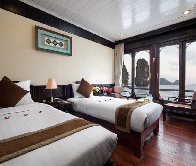 Pelican Ha Long Cruise