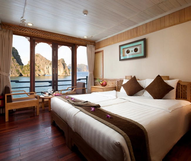 Pelican Ha Long Cruise