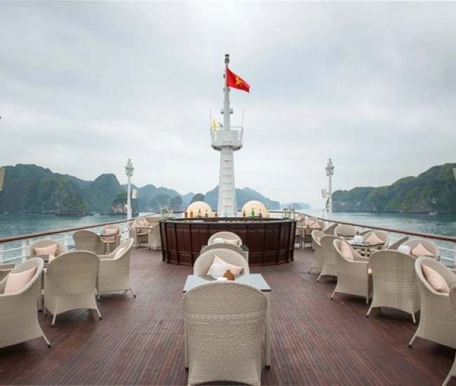 Paradise Elegance Cruise