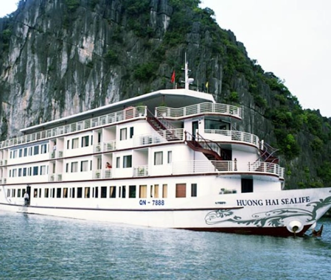Huong Hai Sealife Cruise