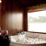 Valentine Premium Cruise