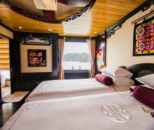 Dragon Legend Cruise