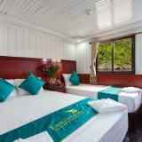 Emerald Cruise