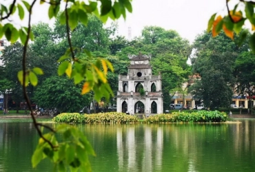 Hue- Flight to Hanoi (B)