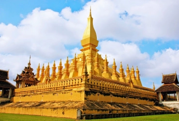Siem Reap – Flight to Vientiane  (B)