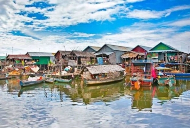 Tonle Sap Lake - Dinner with Apsara dance performance(B, D)