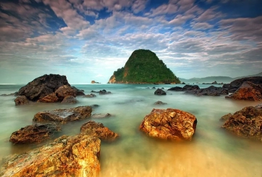 Pulau Merah beach