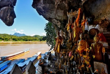 Luang Prabang - Ban Xienmien - Pak Ou Caves (B)
