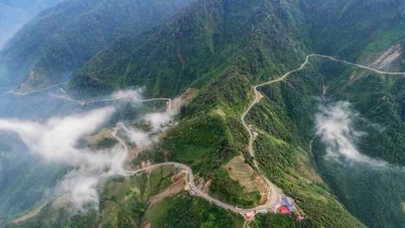 Top 7 Spectacular Mountain Passes in Vietnam