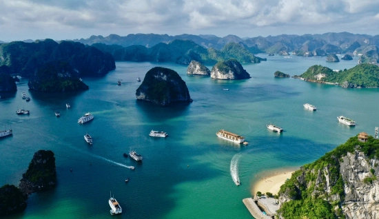 Ha Long Bay Trip Full-day: Jewel of Northern part