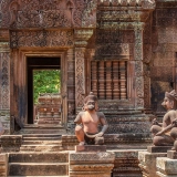 Angkor Trekking Tour 3 Days: Jungle Trek & Temple Discovery