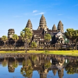 Sweet Honeymoon under the sky of Cambodia