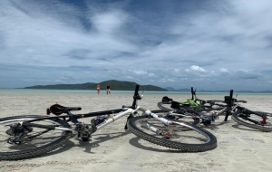 Biking along the coast to Koh Samui