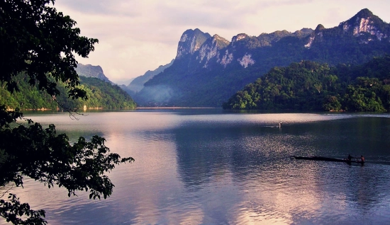 Ba Be National Park Tour 2 days 1 night: Kayaking & Trekking