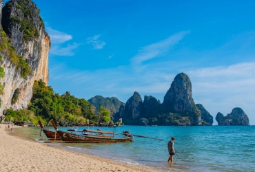 Bangkok – Flight to Krabi(B)