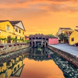 Vietnam Laos Tour 14 days: Hanoi - Luang Prabang Discovery