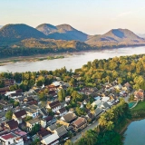 Vietnam Laos Tour 14 days: Hanoi - Luang Prabang Discovery