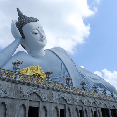 Som Rong Pagoda