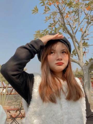 Photo of Mai Pham