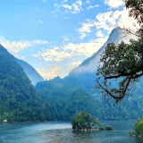Ha Giang Cao Bang Ba Be Tour 8 days: Off the Beaten Path