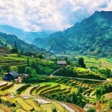 Sapa Can Cau Market Tour 4 Days: A Culture Adventure