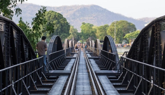 Kanchanaburi Tour 2 days: Waterfalls & Death Railway