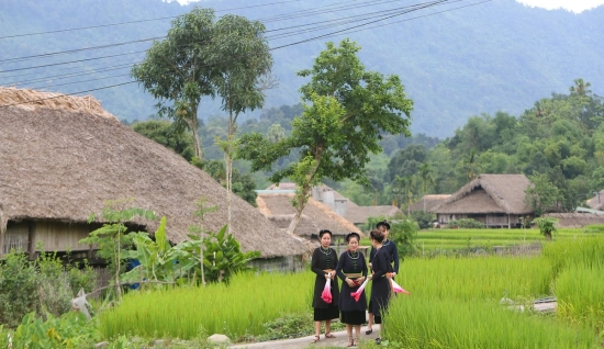 Lang Son Tour 2 days: Bac Son Discover