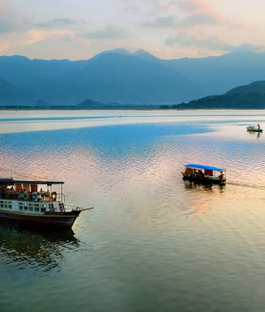 Thai Nguyen Tour 2 Days: Culture and Nui Coc Lake Adventure