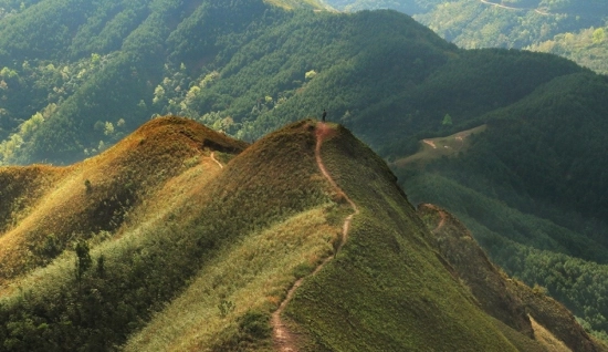 Binh Lieu Trekking Tour 3 Days: Explore Hidden Valleys and Scenic Trails