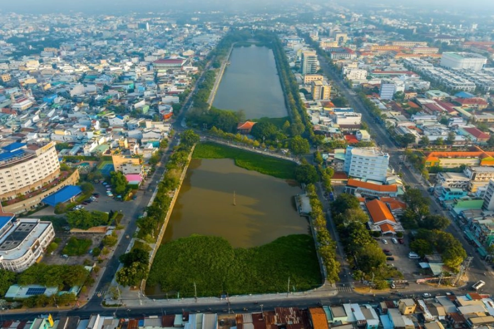 MY THO - HO CHI MINH CITY (Saigon) (B/L/D)
