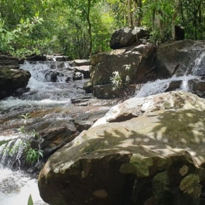 Mo Waterfall