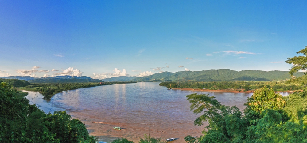 The Golden Triangle—Huay Xay and Pak Tha (B,L,D)