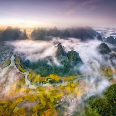Phong Nam Valley