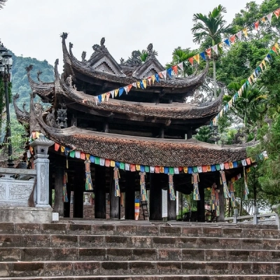 Perfume Pagoda