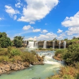 Buon Ma Thuot Tour 2 days: Discovering Lake and Waterfall