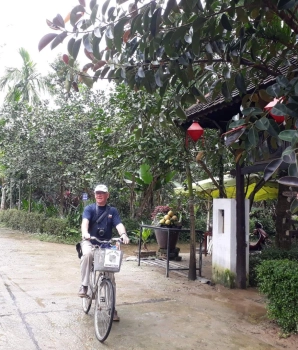 Thuy Bieu Trip 5-hour: Riding tour in Hue