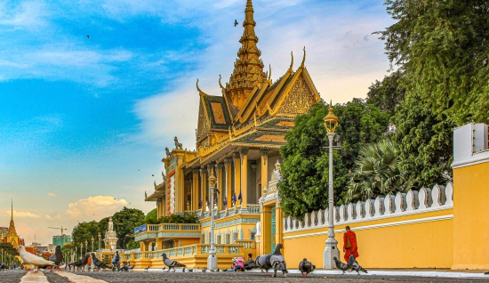 Cambodia Laos Tour 11 days: Cultural Expedition