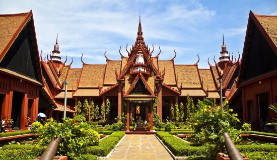 Cambodia Vietnam Tour 5 days: A Glimpse of Capital