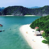 Cat Ba Island Tour 3 days: Discover the Bay’s Hidden Treasures