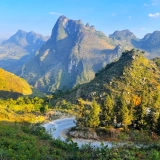 Ha Giang Tour 3 days: A Scenic Journey through Dong Van