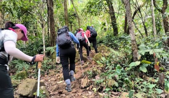 Ta Lien Summit Trekking Tour 2 Days: Conquer peak