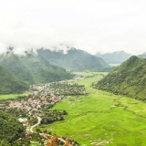 Mai Chau Moc Chau Tour 3 Days: Scenic Highland Adventure