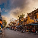 Luang Prabang Hanoi Tour 7 days: Charming Culture