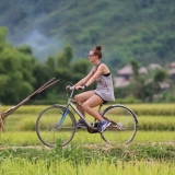 Vietnam Laos Tour 6 Days: An Overland Biking Experience