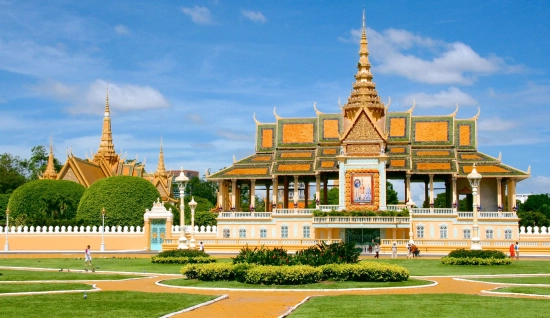 Phnom Penh Tour 3 Days: A Journey Through Cambodia's Heart