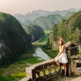 Vietnam Laos Tour 12 days: Hanoi - Luang Prabang