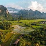 Vang Vieng Tour 2 Days: Trekking and Ziplining