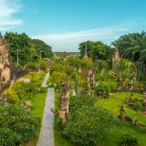 Vientiane Tour 3 Days: Explore the Sacred Land